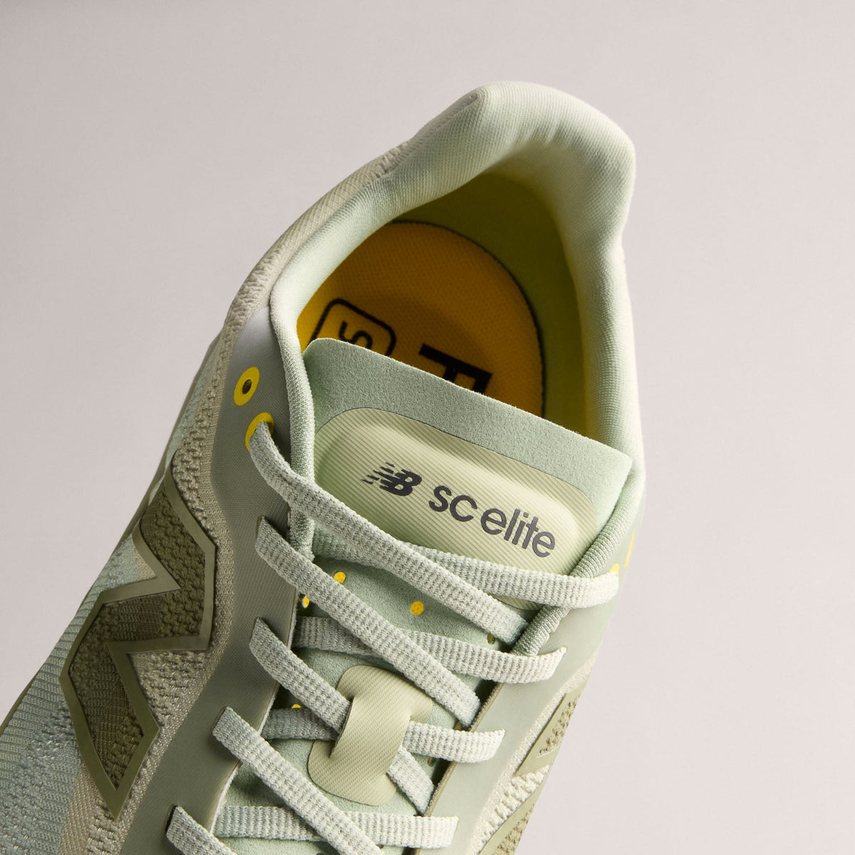 Mens New Balance FuelCell SuperComp Elite v5